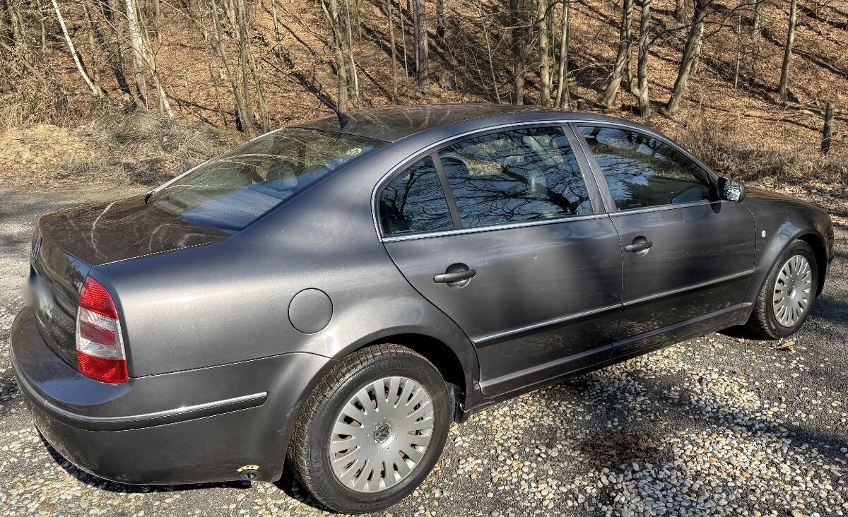 ŠKODA SUPERB 2.8 V6 142KW LPG,původ ČR Nová STK