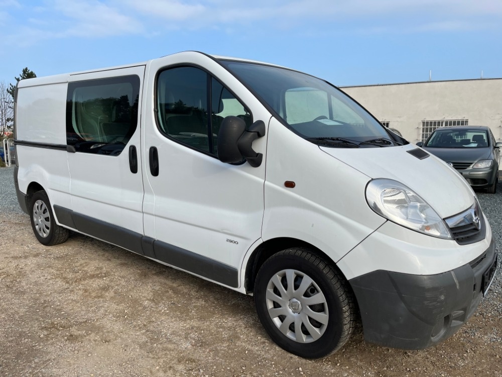 Opel Vivaro 2.0 CDTI L2H1 6 míst