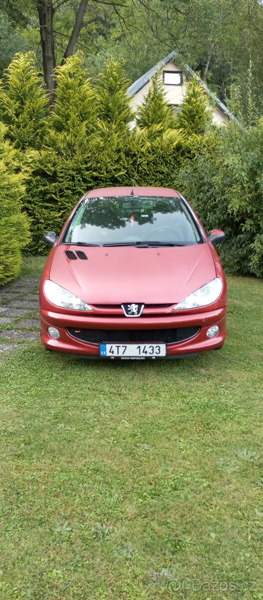 Peugeot 206 HDI 1,4 ,r.v. 2008 najeto 150000