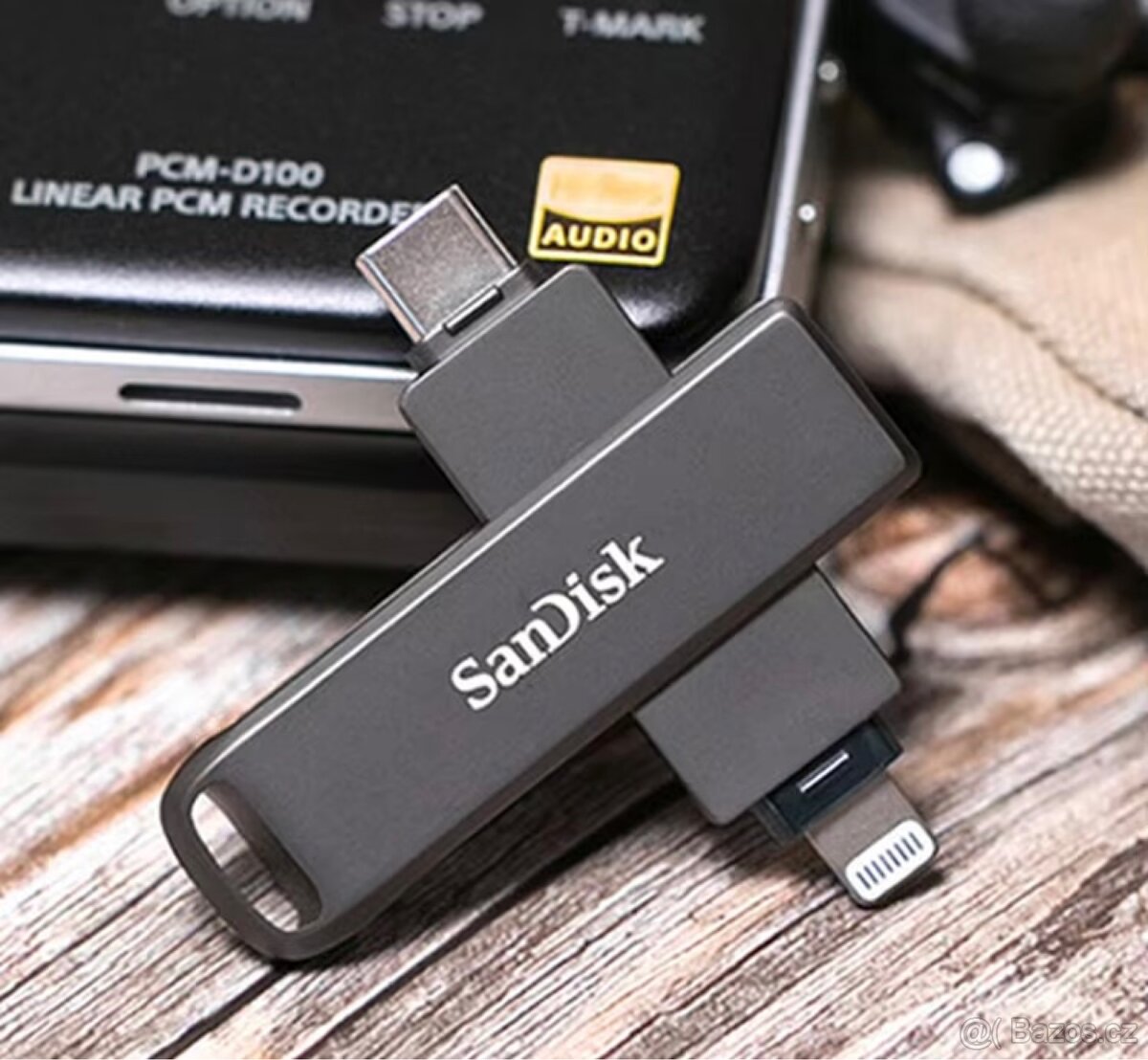 SanDisk iXpand Flash Drive Luxe 64GB