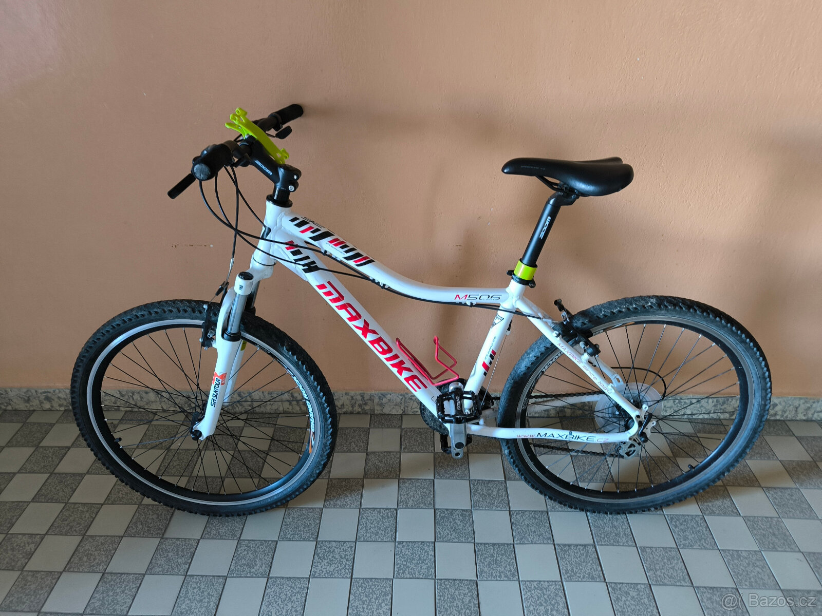 Prodám kolo Maxbike M506 velikost 17"