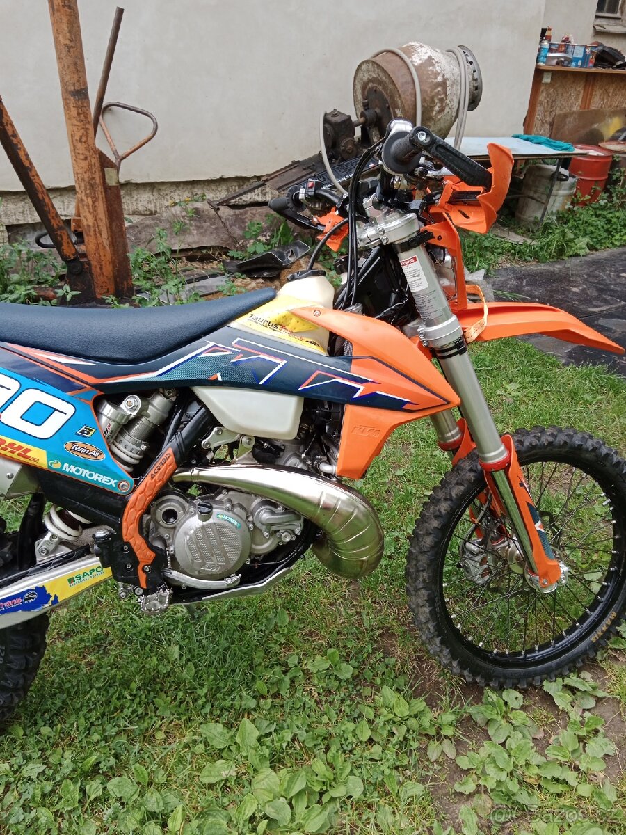 Ktm exc 300 tpi rv. 2022