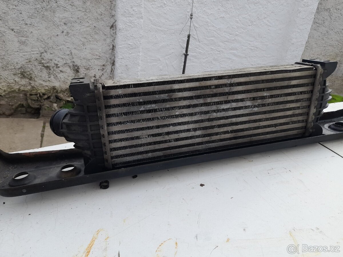 Chladič intercooler na Ford Transit 2.2 TDCI r. 2013