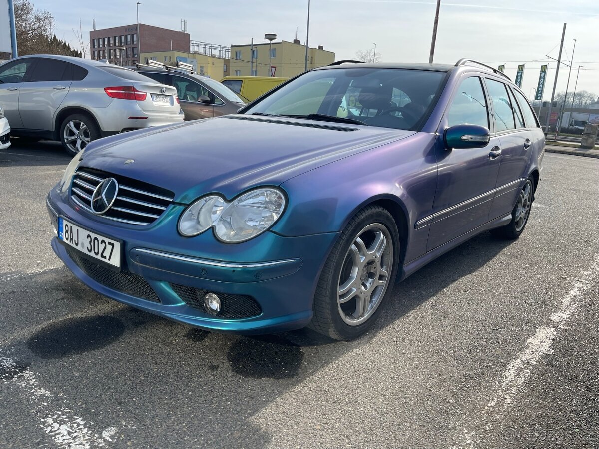 2005 Mercedes-Benz C55 AMG W203