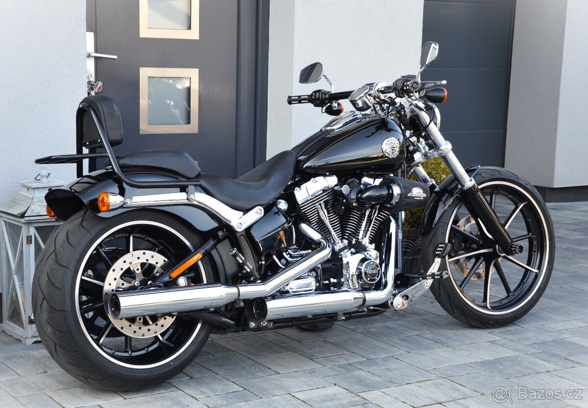 Harley Davidson FXSB Softail Breakout 103  CZ původ