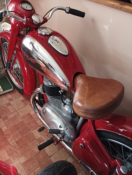 Jawa Pérák 250/11 1948