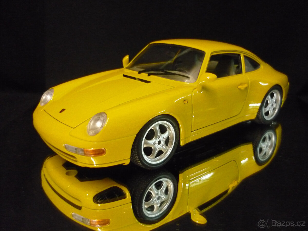 Porsche 911 993 žluté Bburago 1/18