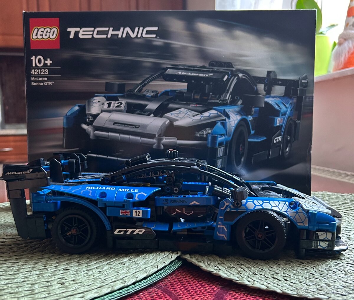 LEGO McLaren Senna GTR™