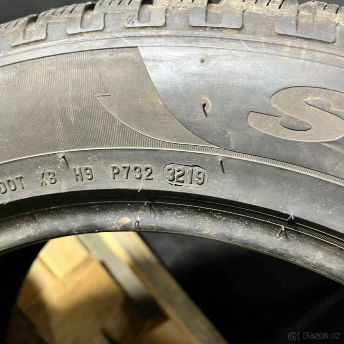 Zimní pneu 225/40 R18 92V Pirelli 4,5-5mm