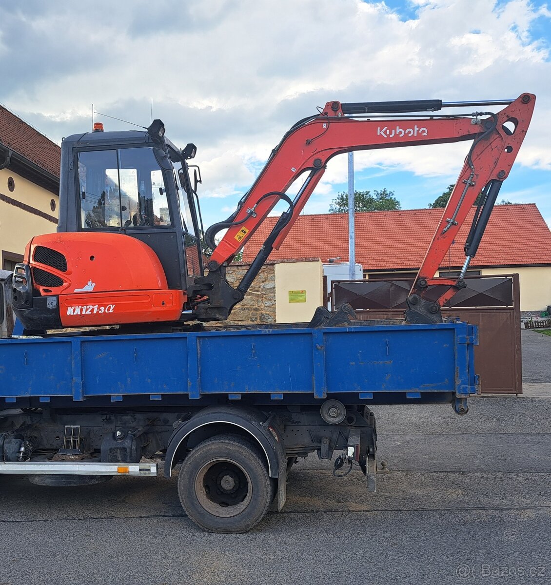 Minibagr Kubota Kx121-3