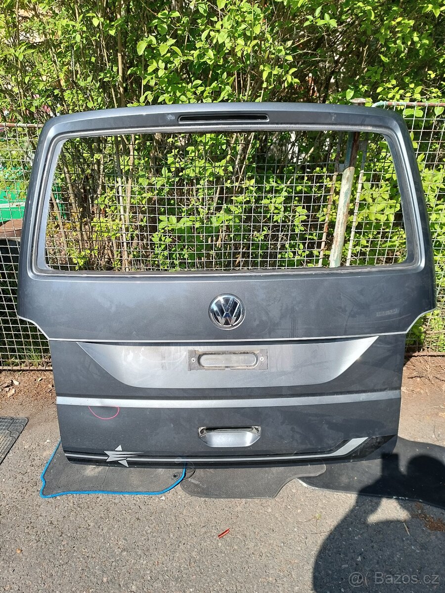 VW T6 Multivan - dveře, víko kufru