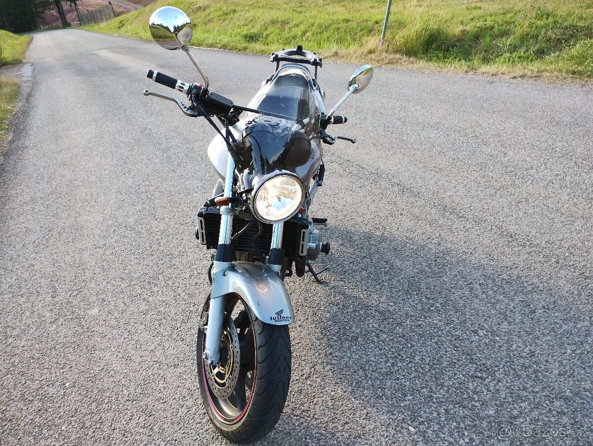 Prodám Honda CB900F Hornet