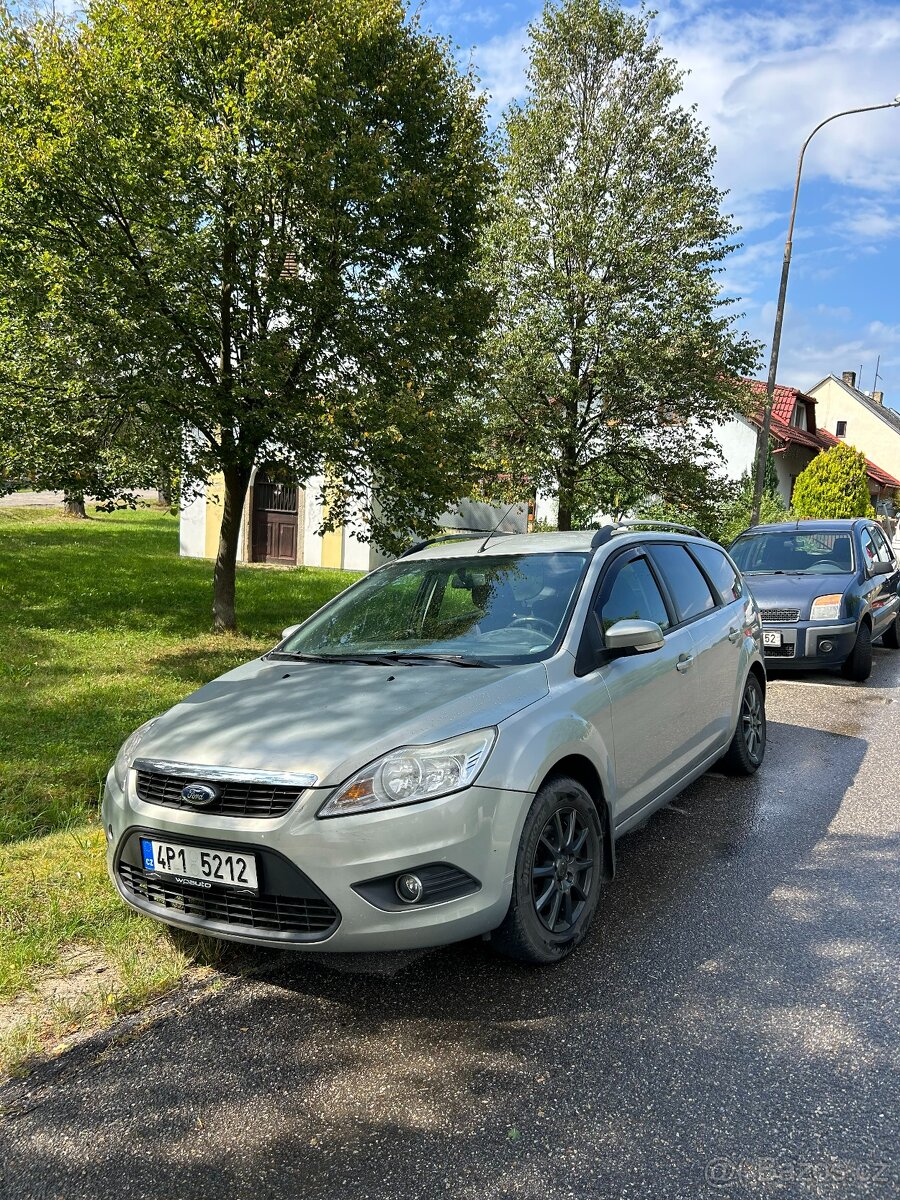 ford focus 1.6i + LPG