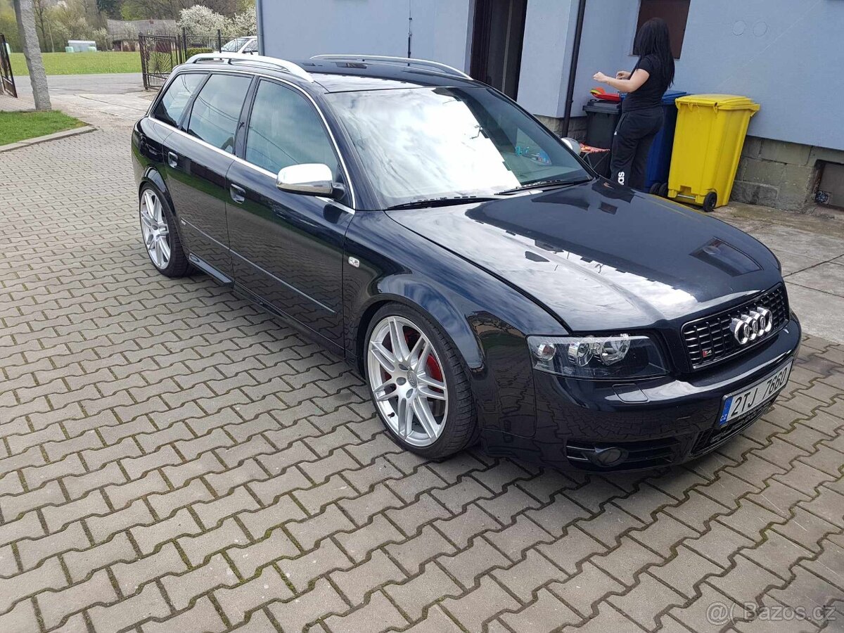 Audi S4 B6 4.2 V8