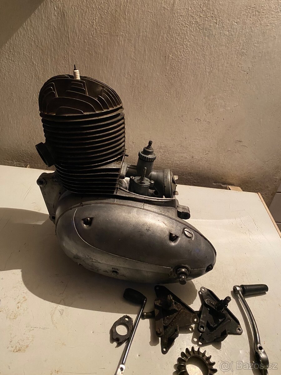 Motor jawa 250 pérák