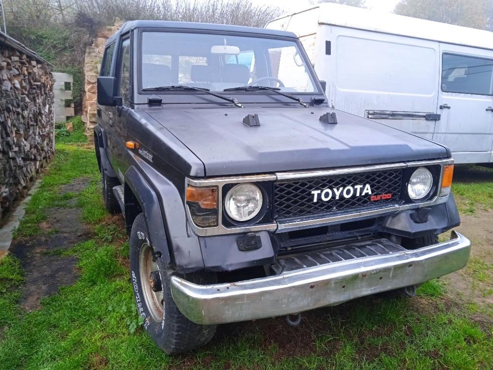 1986 Toyota Land Cruiser 2,4 turbodiesel 4x4 cabrio  NOVA CE