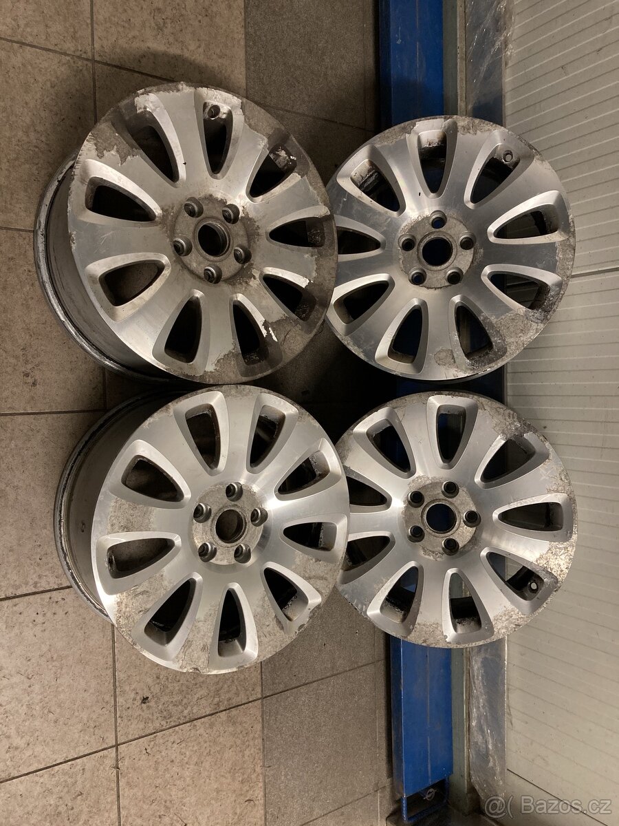 4x Originální disk škoda superb 2 R17