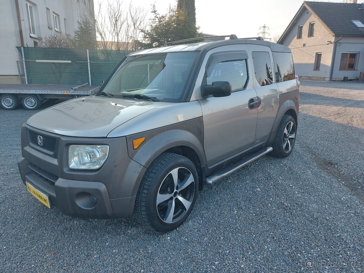 HONDA ELEMENT 4X4 2.4i 122KW R.V.2003 LPG