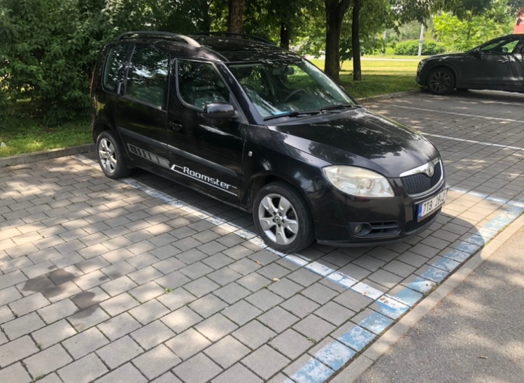 Skoda roomster 1,6 77 ke