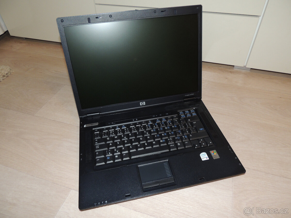 Laptop / notebook HP Compaq nx7300, Debian 12