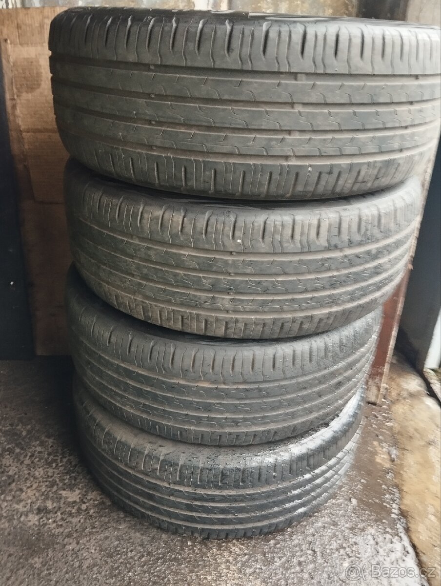 Pneu letní 205/45R17