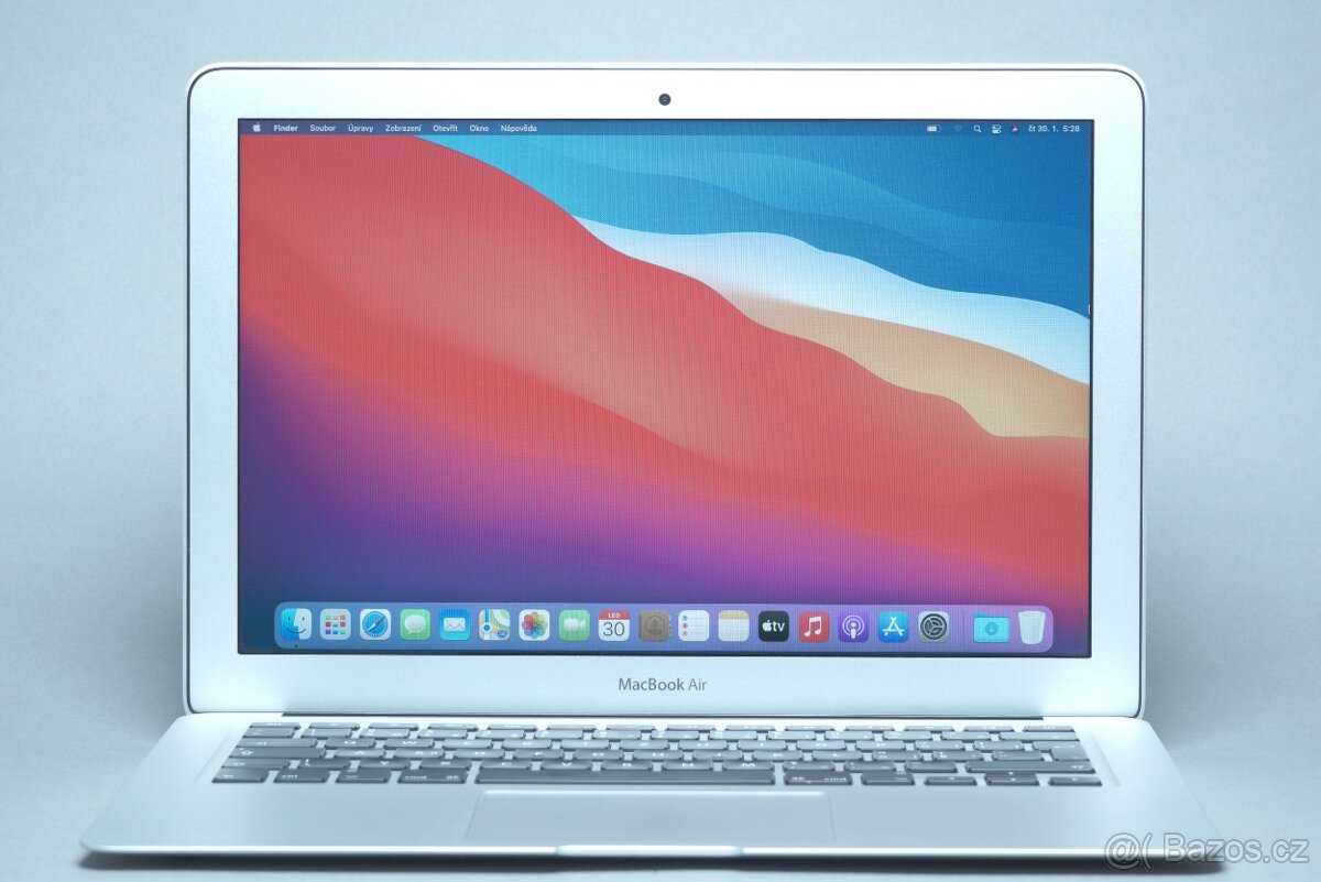 ZÁRUKA/Macbook Air13.3"/I5 1.6HZ/8GBRAM/128GB SSD