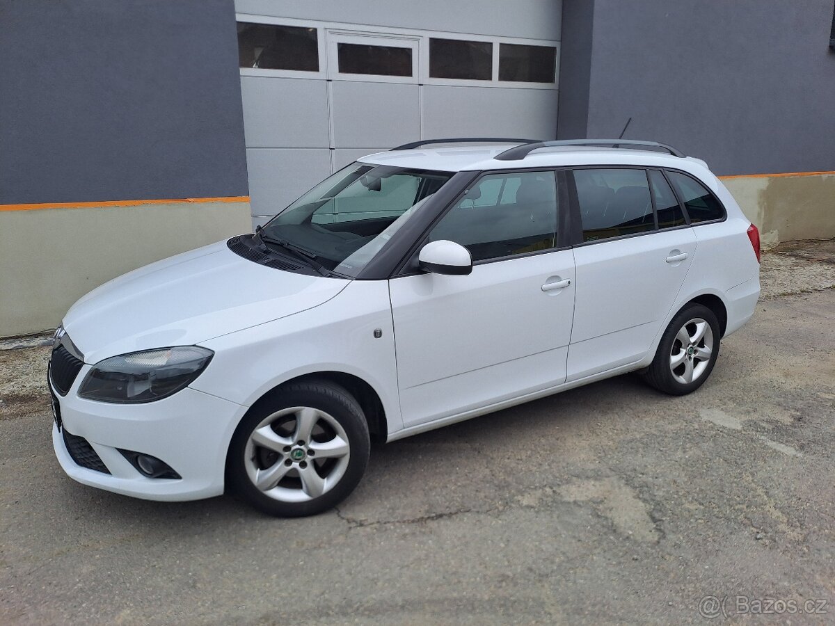 FABIA II 1.2TSi combi 63kW r.14, VELMI PĚKNÁ, SERVISKA