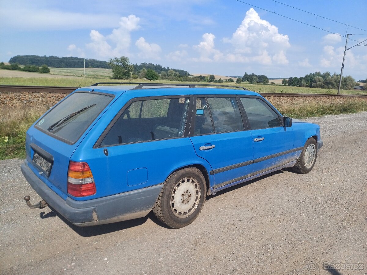 Mercedes Benz W124 Kombi, 200D