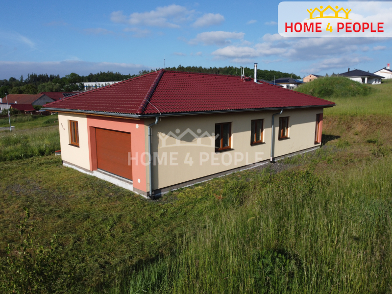 Prodej rodinného domu 5+kk, 150 m2, Háje u Příbrami. Pozemek