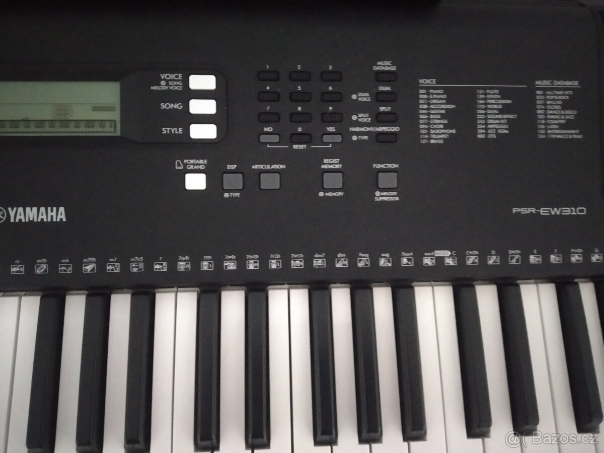 Yamaha PSR-EW310