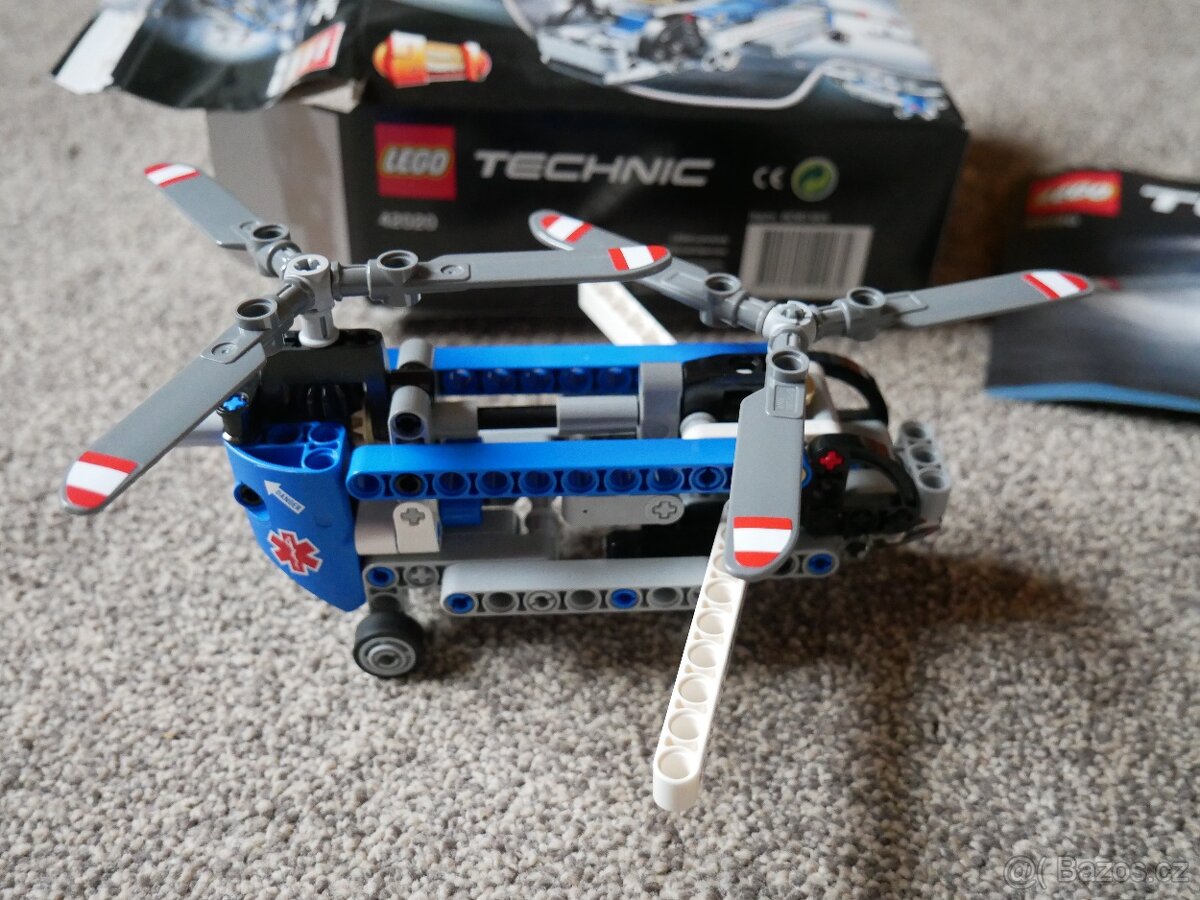 LEGO letadlo