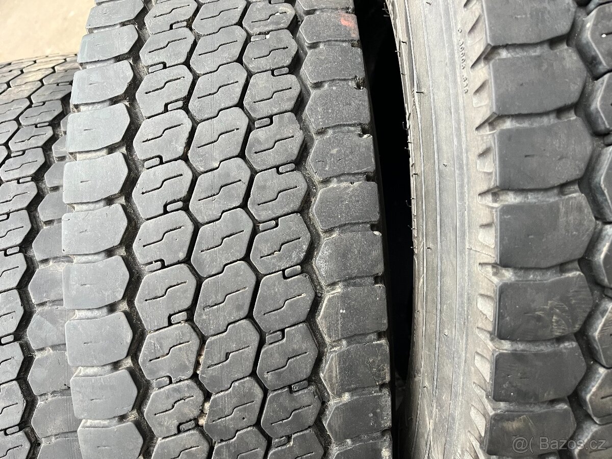 PIRELLI 10mm 215-75-17.5 215/75r17.5 215 75 17.5