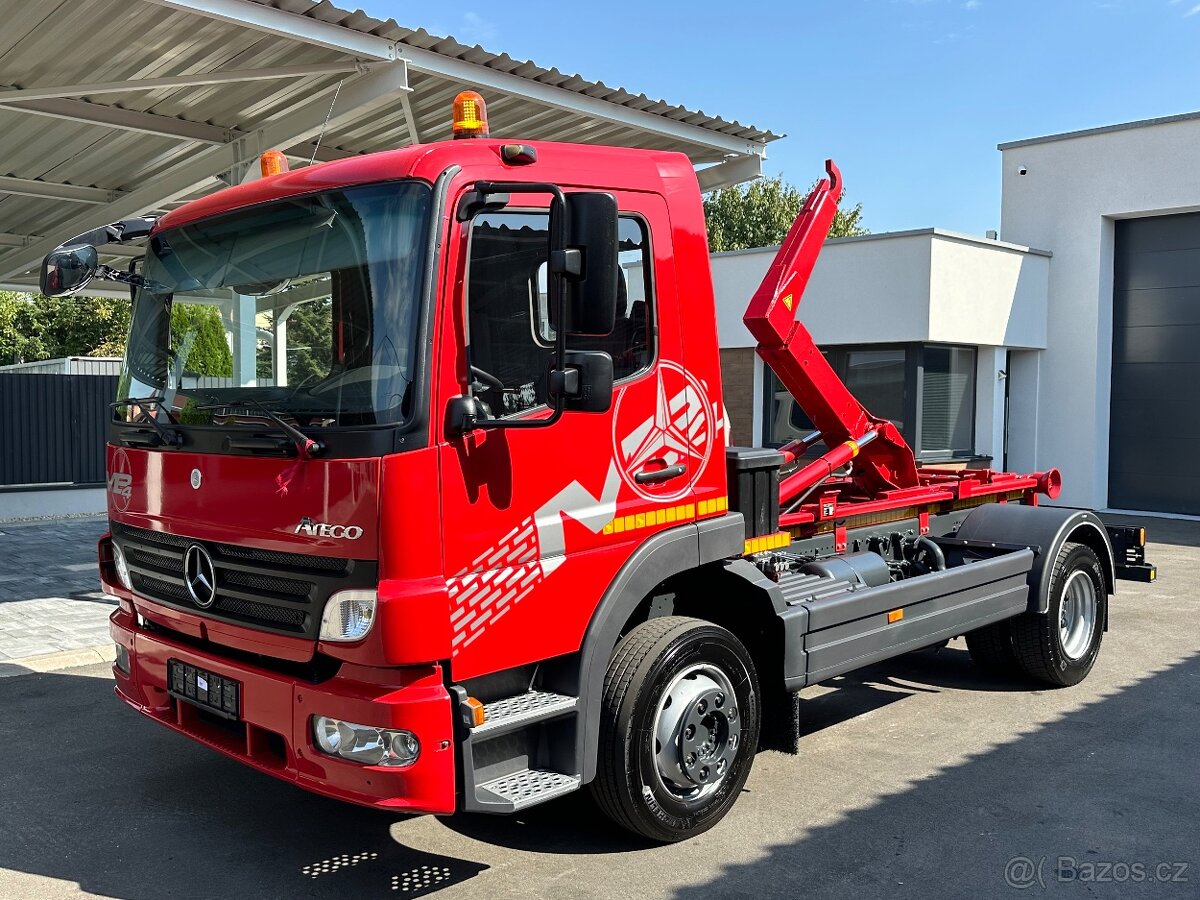 MERCEDES-BENZ ATEGO 1218 NOVÝ HÁKOVÝ NAKLADAČ NA KONTEJNERY