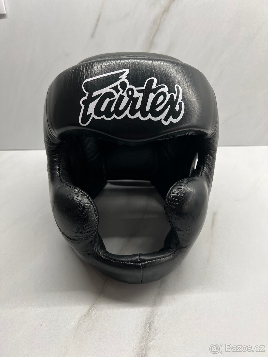 Boxeristicka Helma Fairtex