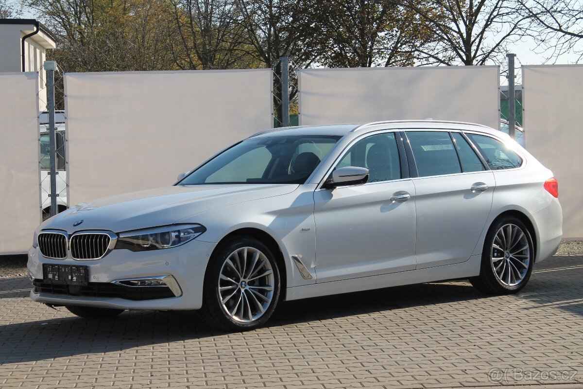 BMW 520d X-Drive + Luxury + Kamery360 ACC Keyless