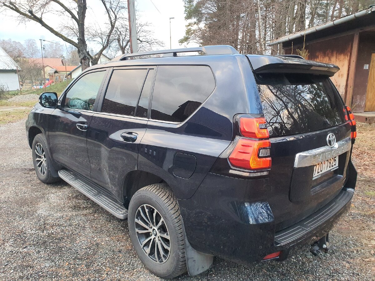 Prodám Toyota Land Cruiser 2,8D-4D,04/2021