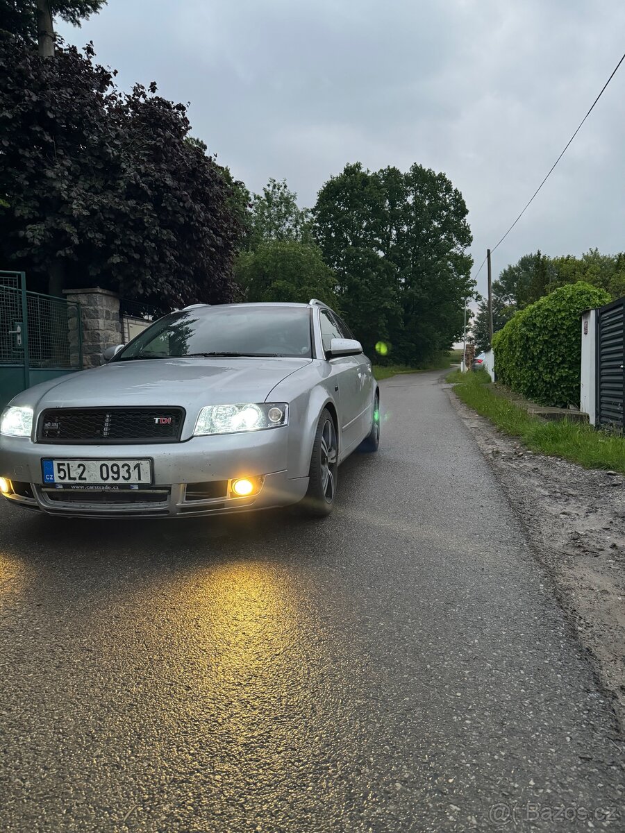 Prodám originální přední mlhovky Audi A4 B6