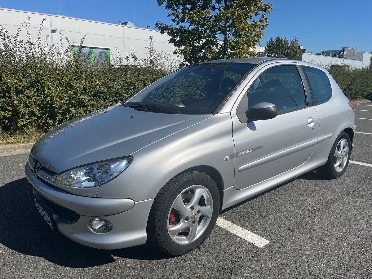 Peugeot 206 1.4i 16V 65 kw Quiksilver