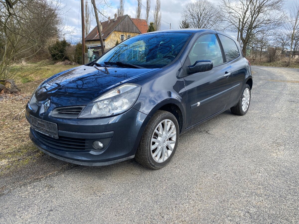 Renault Clio 3 1.6i