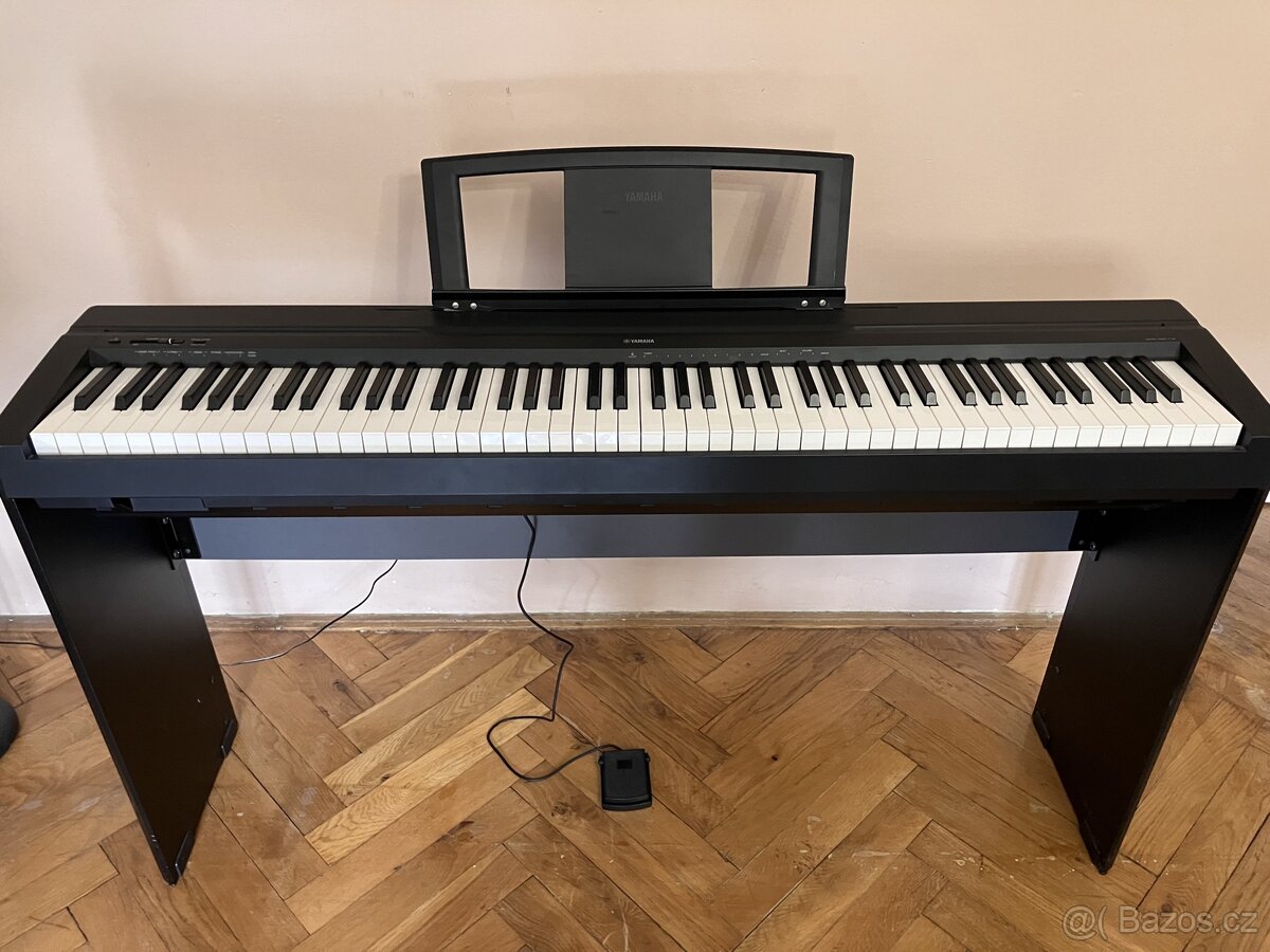 Yamaha P35 přenosné piano