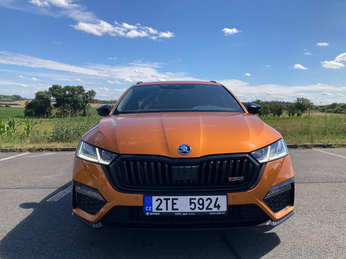 Škoda Octavia RS IV combi, 2.0 tsi, tažné, nezávislé topení