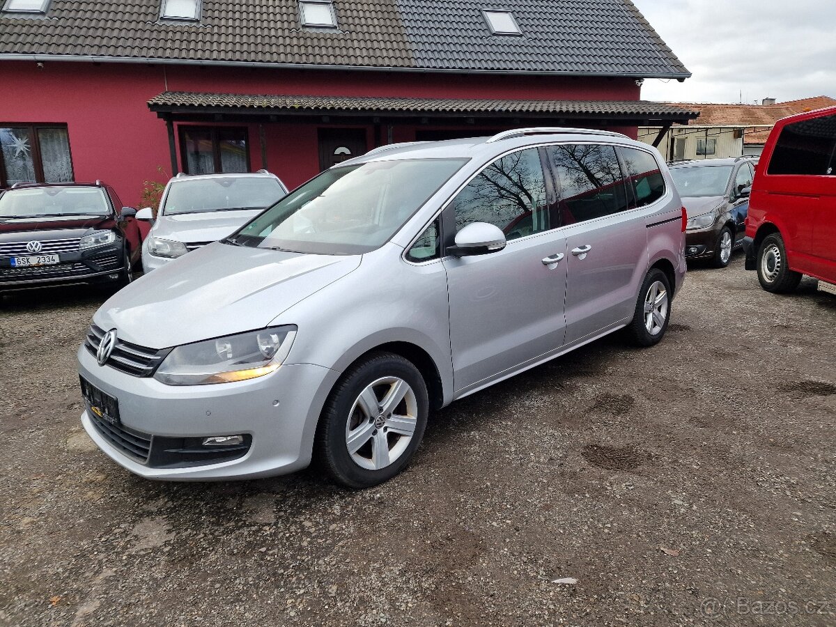 Volkswagen SHARAN 2,0TDI 103KW 7MÍST NAVIGACE