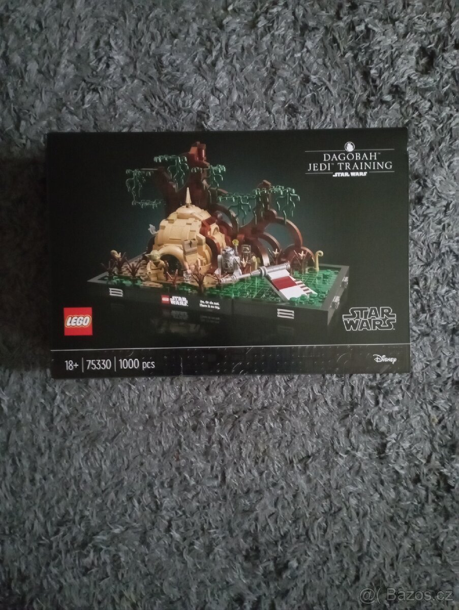 Lego Star Wars 75330 Dagobah Diorama