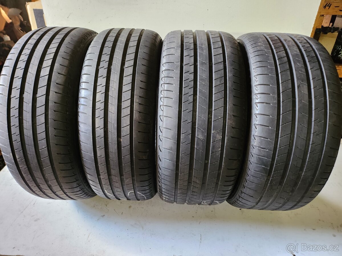 245/45/20 275/40/20 Bridgestone Alenza RSC RunFlat BMW G01