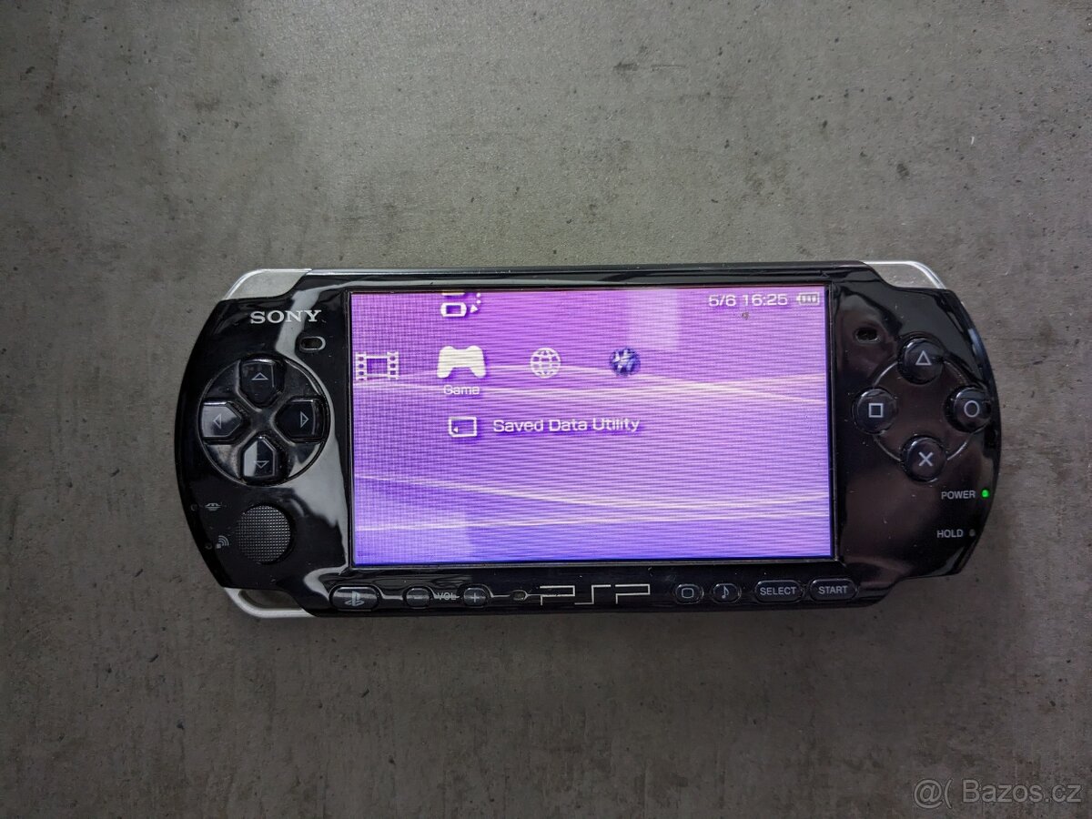 PSP 2004 + hra