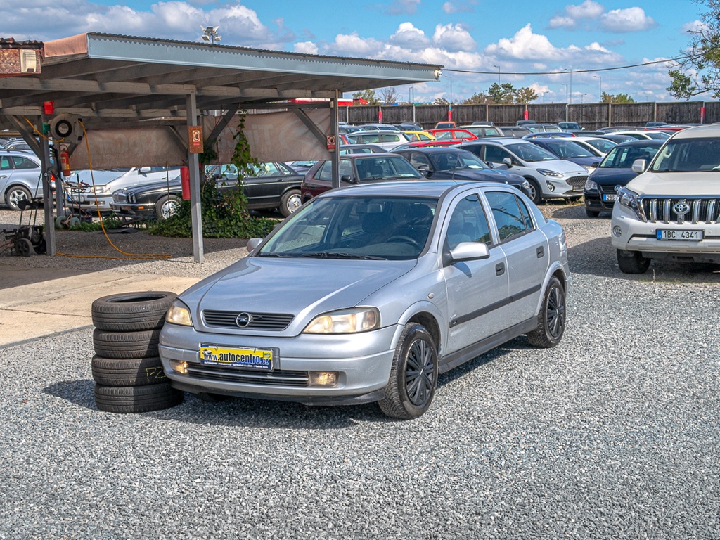 Opel Astra ČR 1.6i 16V KM CEBIA