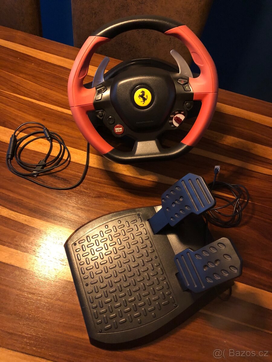 Volant Thrustmaster Ferrari 458 Spider