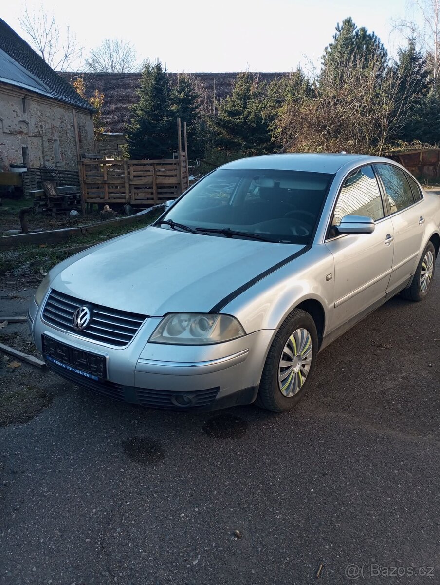 Vw passat B5.5 na dily LA7W díly