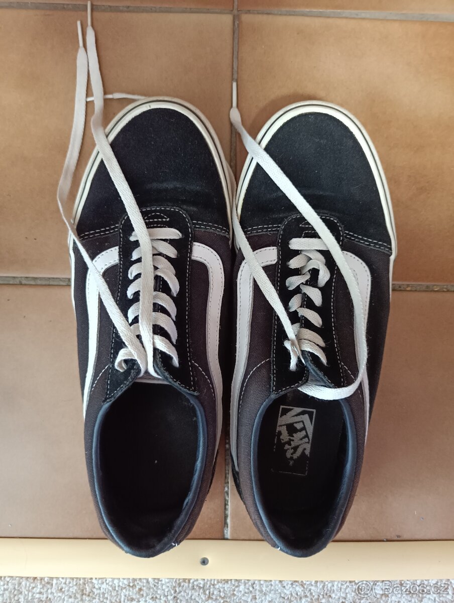 Vans tenisky