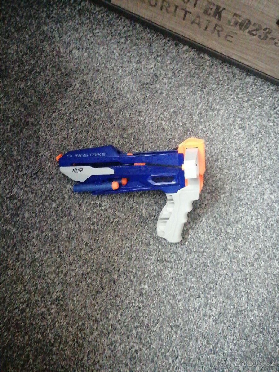 Nerf slingstrike